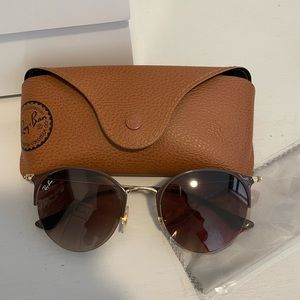 RayBan Women’s Sunglasses